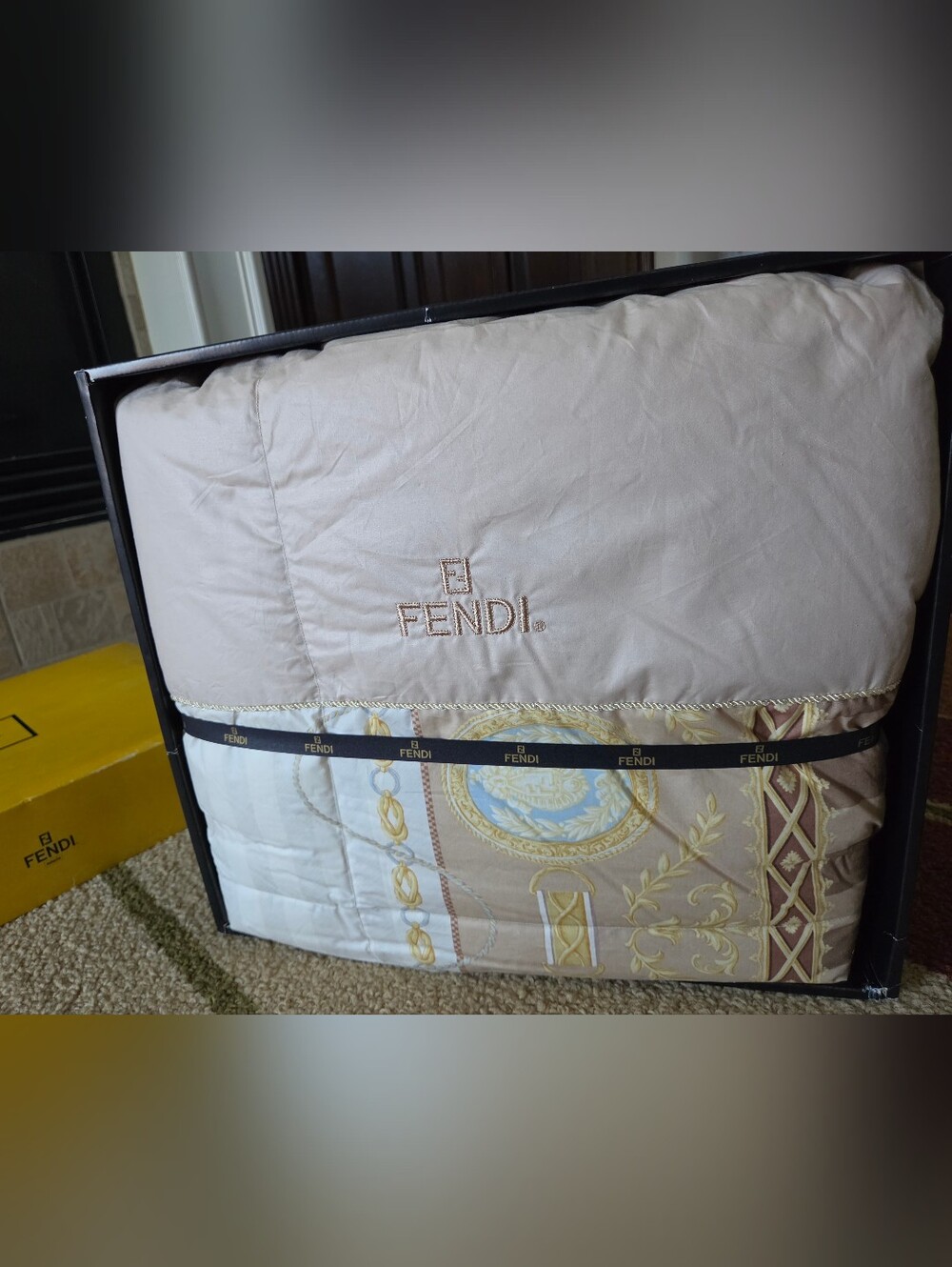 Authentic Fendi Luxury Light Comforter in Box 150cm*210cm- 59inches*82inches - Picture 5 of 8
